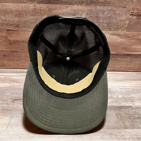 Richardson Style 112 Mens Black Embroidered Mountain Trucker Hat Adjustable - Picture 7 of 11